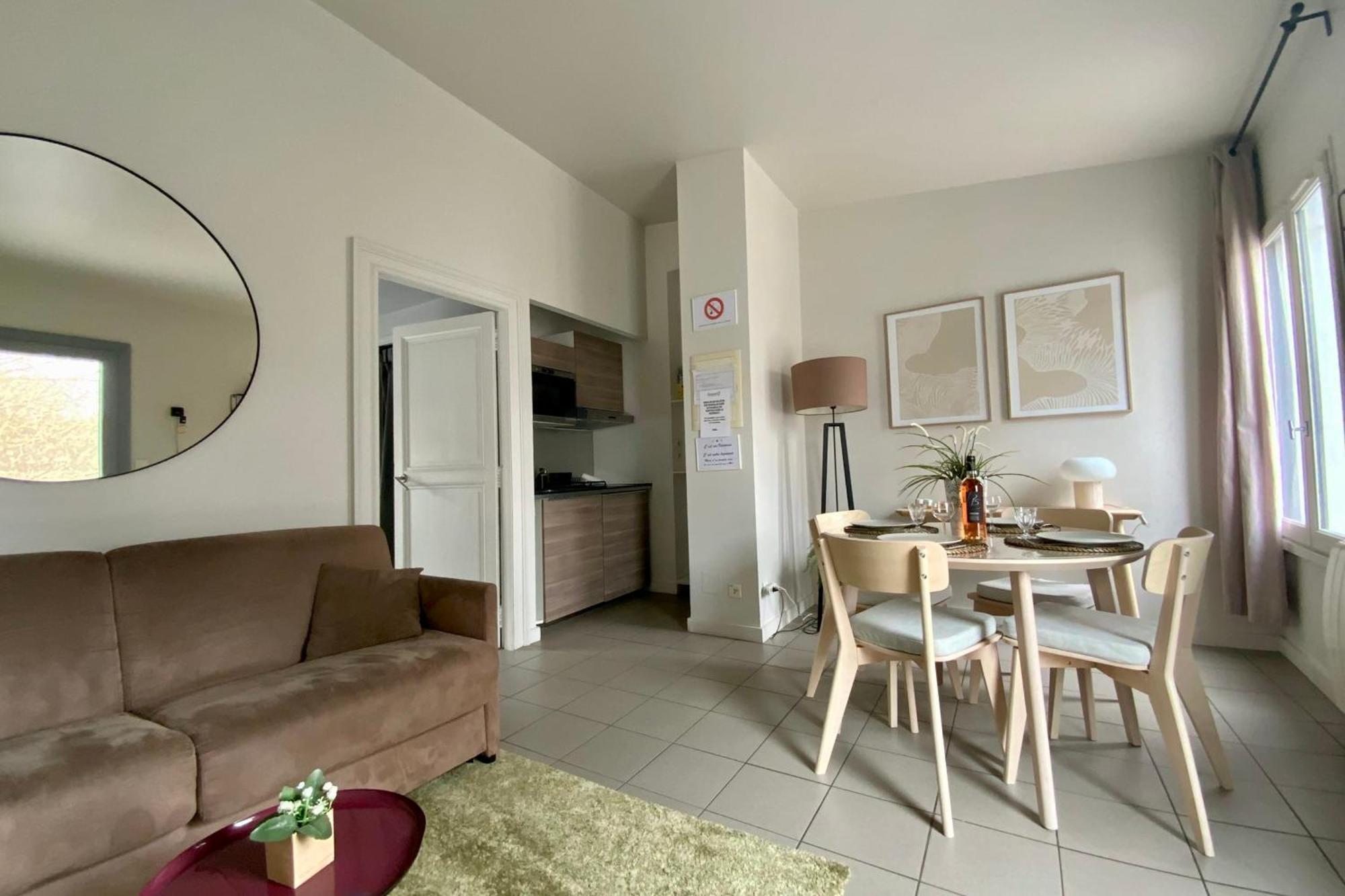 Le Fonctionnel - Grande Terrasse En Plein Centre ! Διαμέρισμα Castelnau-le-Lez Εξωτερικό φωτογραφία
